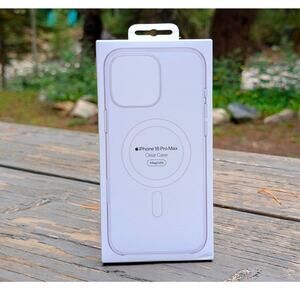 Brand New Sealed Apple iPhone 16 Pro Max Clear Case with MagSafe